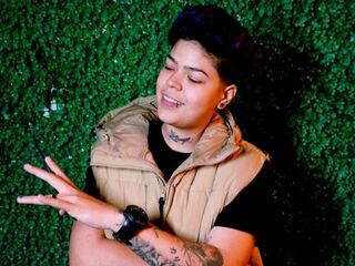 chat room cam NoraVega