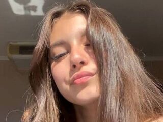 camgirl playing with vibrator NormanGillison