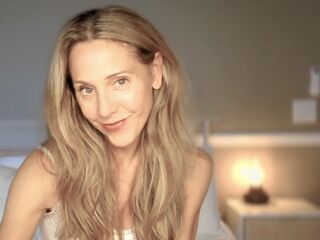 camwhore shaved pussy OpheliaHardin