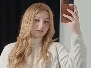 naked girl with webcam fingering pussy PeiGotch