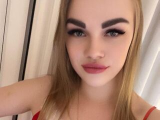live cam show PolinaLewis