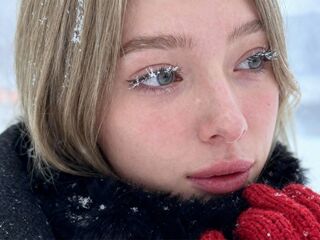 nude camgirl pic PorscheBaliga