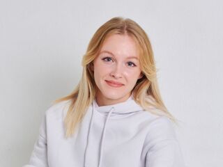 shaved pussy cam RhonaBrechtel