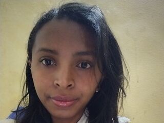 porn webcam photo RinahBrooks