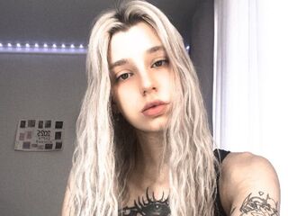 beautiful girl webcam RoryCervenka