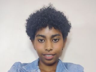 hot cam girl masturbating with vibrator RosiaRozia