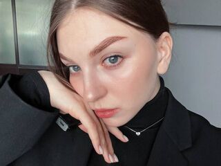 naked cam girl SabrinaMoun