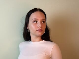 naughty webcamgirl SandiePlecker