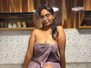 girl cam free SanjuSanjana