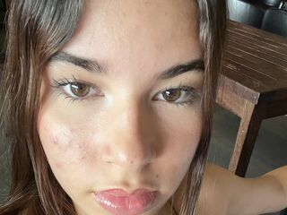 chatroom webcam SariLane