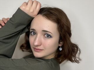 naughty camwhore SaundraTowler