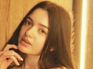 fingering girl chat SavannahHoward