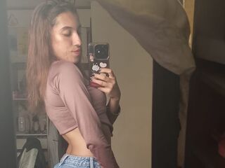 camslut showing pussy ScarlettMilley
