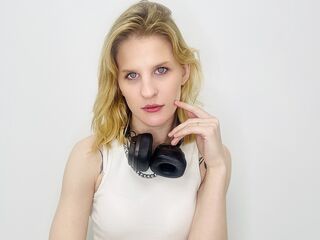 dirty cam show SilverAmos