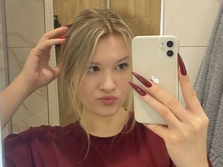 hardcore cam SkyeDavi