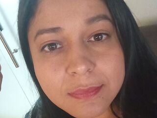 cam girl spreading pussy SolKate