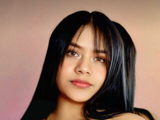 camslut fingering pussy SolRusso