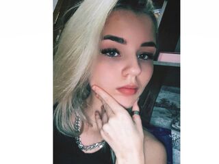 nude webcamgirl picture SoledadGoodsite