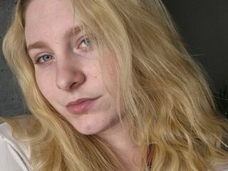camwhore shaving pussy StellaVanilla