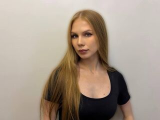 fingering cam whore SusieAlvia