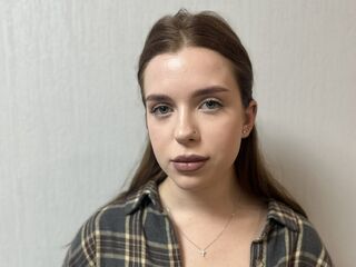 cam girl live TiniBoyd