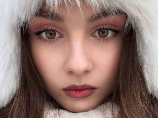 free live chatroom TrinaRushworth