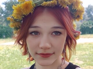 hot naked cam girl TristaBordonaro