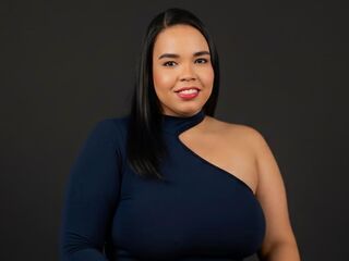 naked girl with cam fingering ValerySwanson