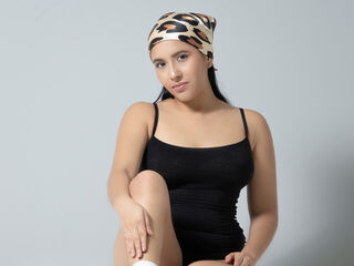 fingering webcamgirl VeroChanel