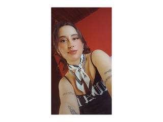 hot cam girl VeronicaGomes