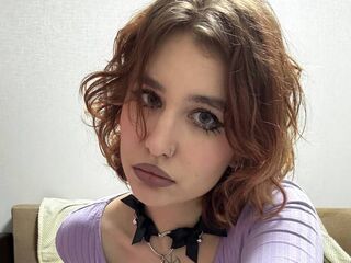 cam girl masturbating with sextoy VettaPovilain