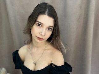 girl sex chat WandaHearing