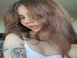 webcam bitch chatroom WilliamSith