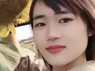 web chat XiaoqiongLen