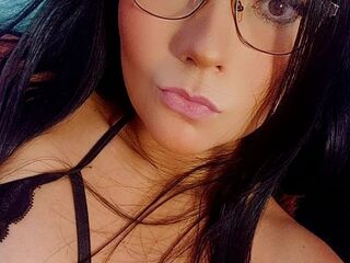 camwhore shaving pussy ZairaMist