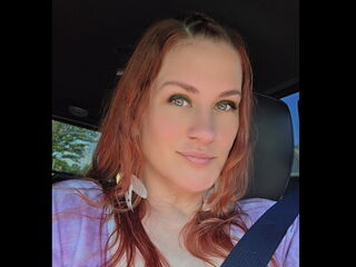 cam girl spreading pussy ohnatalie