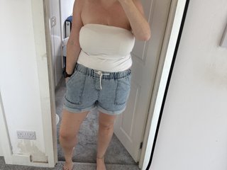 eviebehavingbad